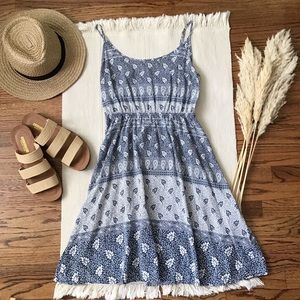 ✨GAP Blue Floral Boho Cami Dress Size XS✨